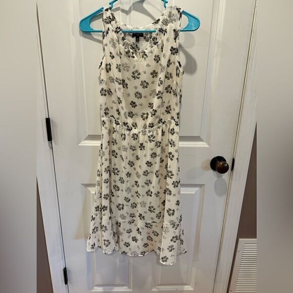 Talbots size 2 petite sleeveless floral dress elastic waist - Picture 1 of 5
